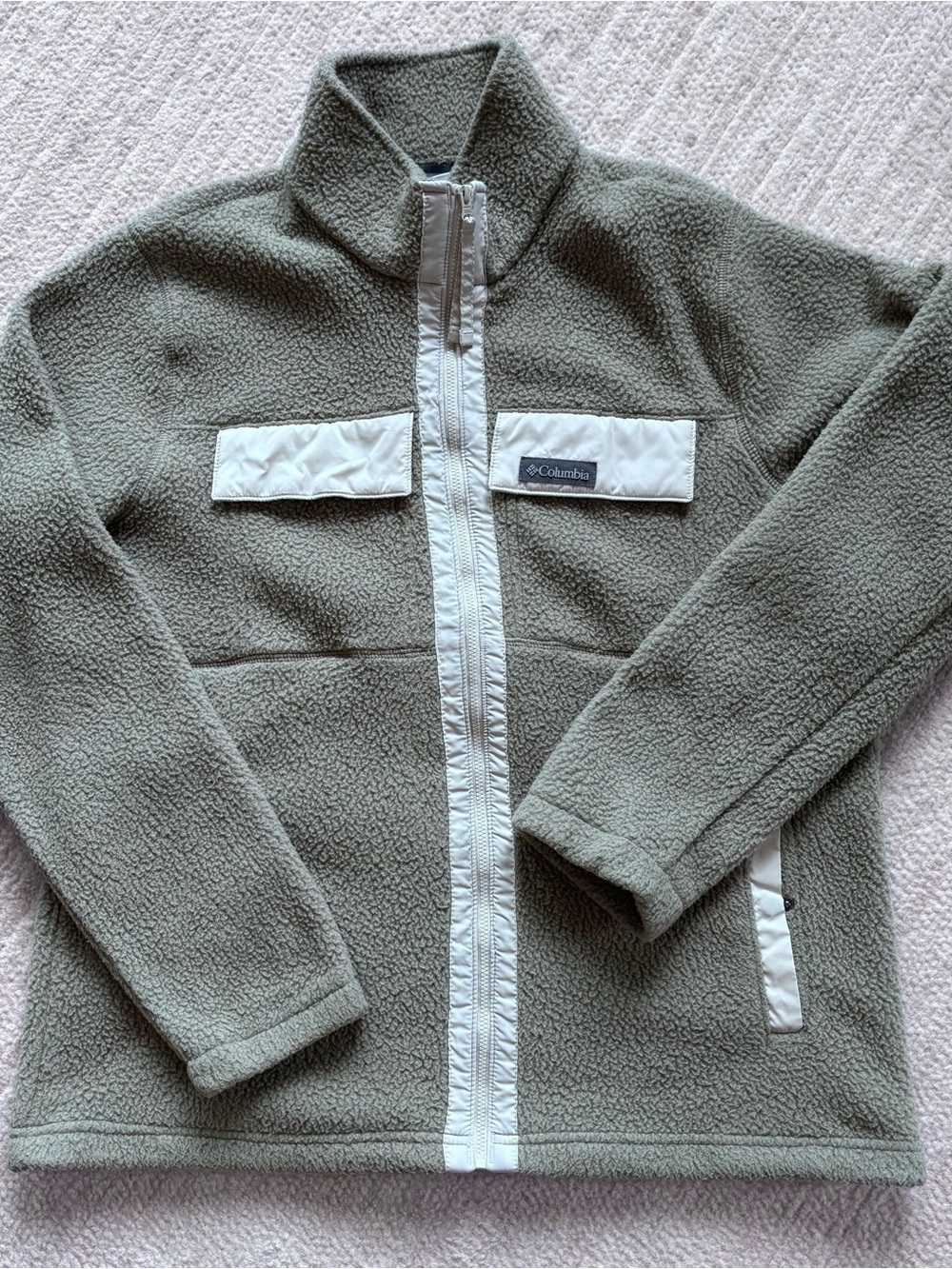 Columbia Juniper Peak Olive Green Sherpa Fleece Jacket with Ivory Trim